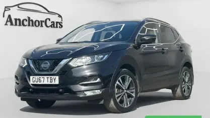 Used Nissan Qashqai N-Connecta 110 HP (80 kW) 2017 Black SUV