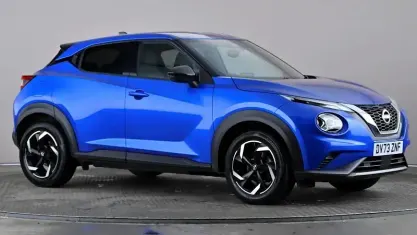 Used Nissan Juke N-Connecta 114 HP (83 kW) 2023 Blue SUV