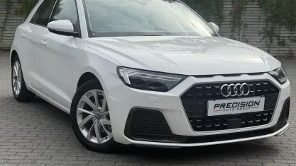 Used Audi A1 Sportback Sport 116 HP (85 kW) 2019 White Hatchback