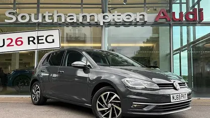 Begagnad VW Golf VII Edition 116 HK (85 kW) 2020 Halvkombi