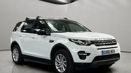 Used Land Rover Discovery Sport SE 179 HP (131 kW) 2016 White SUV
