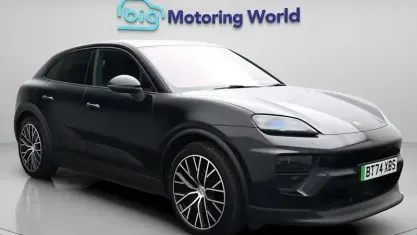 Used Porsche Macan 4 Electric 300 kW (408 HP) 2025 SUV