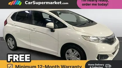 Used Honda Jazz S 102 HP (75 kW) 2019 White Hatchback