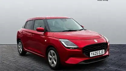 Used Suzuki Swift 82 HP (60 kW) 2024 Red Hatchback