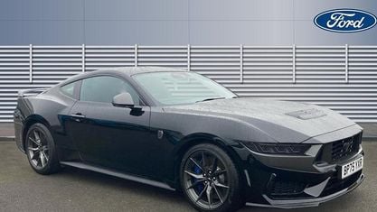 Ny Ford Mustang Dark Horse 454 HK (333 kW) 2025 Svart Sportkupé