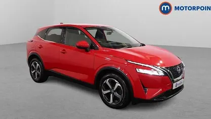 Red Used 2022 Nissan Qashqai N-Connecta SUV | £18,549 (Fair price)