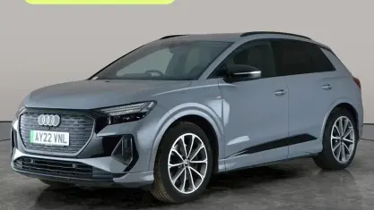 Second-hand Audi Q4 e-tron Advanced 150 kW (204 CP) 2022 Gri SUV