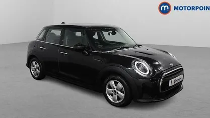 Used Mini Cooper Classic 136 HP (100 kW) 2022 Hatchback