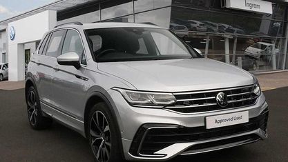 Używany VW Tiguan R-line 190 KM (139 kW) 2023 Srebrny SUV