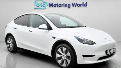 Used Tesla Model Y Standard Range 219 kW (299 HP) 2023 White SUV