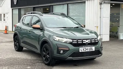 Used 2025 Dacia Sandero Extreme Hatchback | £12,848 (Fair price)