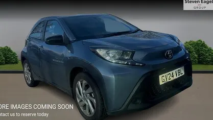 Used Toyota Aygo X PURE 72 HP (52 kW) 2025 SUV