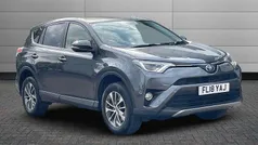 Used 2018 Toyota RAV4 Hybrid SUV | £18,499 (Good price)