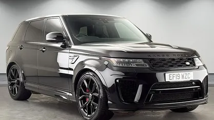 Begagnad Land Rover Range Rover Sport SVR 575 HK (422 kW) 2019 Svart SUV