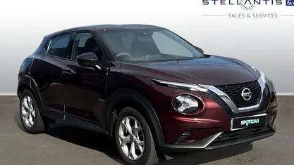 Used Nissan Juke Acenta 117 HP (86 kW) 2020 Blue SUV