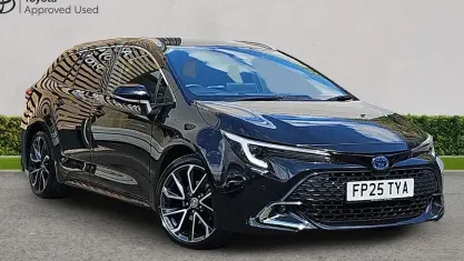 Used Toyota Corolla 140 HP (102 kW) 2025 Black Estate
