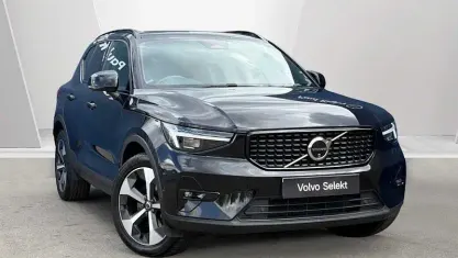 Used Volvo XC40 Ultimate 197 HP (144 kW) 2023 Black SUV
