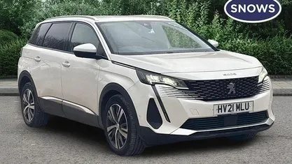 Used Peugeot 5008 Allure Premium 131 HP (96 kW) 2021 White SUV