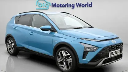 Usado Hyundai Bayon Premium 101 HP (74 kW) 2023 Turquesa SUV