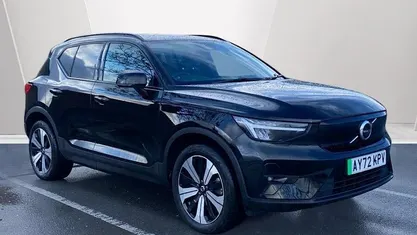 Used 2022 Volvo XC40 Plus SUV | £20,537 (Fair price)