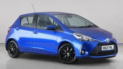 Used Toyota Yaris 111 HP (81 kW) 2019 Blue Hatchback