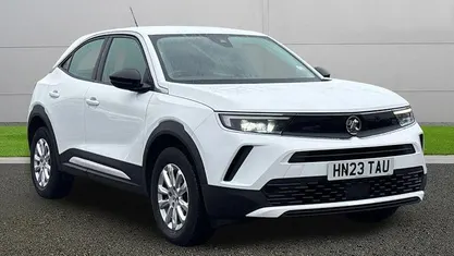 Used Vauxhall Mokka Design Edition 101 HP (74 kW) 2023 White SUV