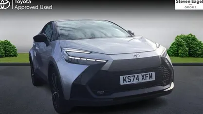 Used 2025 Toyota C-HR SUV | £26,295 (Fair price)