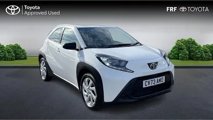 Used Toyota Aygo X PURE 72 HP (52 kW) 2025 SUV