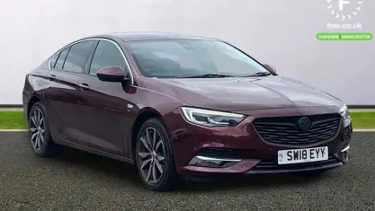 Used Vauxhall Insignia Elite 165 HP (121 kW) 2018 Red Hatchback