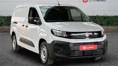 White Used 2024 Vauxhall Combo S MPV | £14,500 (Fair price)