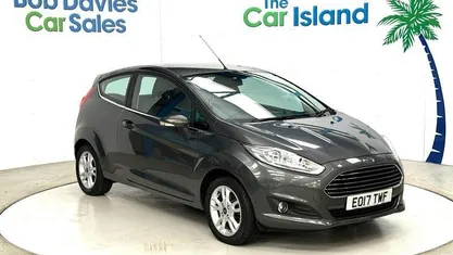 Used Ford Fiesta Zetec 82 HP (60 kW) 2017 Hatchback