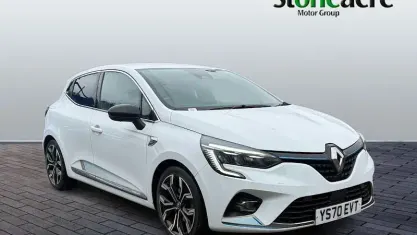 Used Renault Clio 140 HP (102 kW) 2021 White Hatchback