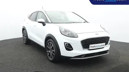 Used Ford Puma Titanium 125 HP (91 kW) 2023 White Hatchback