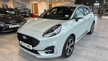 Used 2025 Ford Puma ST-Line Hatchback | £20,499 (Fair price)