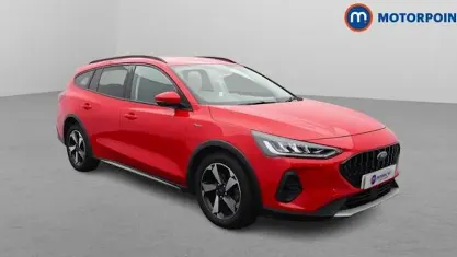 Used Ford Focus Active 120 HP (88 kW) 2022 Red Estate