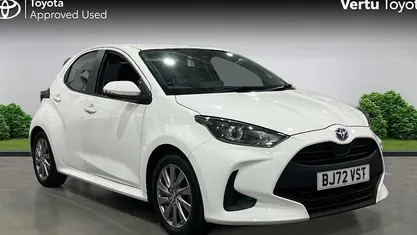 Used 2025 Toyota Yaris Hybrid Hatchback | £15,821 (Super price)