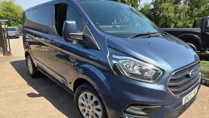 Used Ford Transit Custom Limited 131 HP (96 kW) 2022 Blue Van