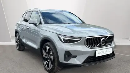 Used Volvo XC40 Ultra 197 HP (144 kW) 2025 Grey SUV