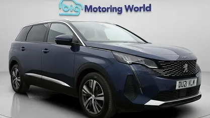 Used Peugeot 5008 Allure Premium 131 HP (96 kW) 2021 SUV