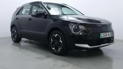 Used Kia Niro 150 kW (204 HP) 2025 SUV