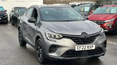 Metallic oyster grey Used 2022 Renault Captur Rive Gauche SUV | £13,338 (Fair price)