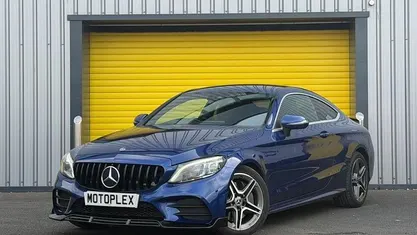Used Mercedes C300 AMG Line Premium 245 HP (180 kW) 2019 Blue Coupe