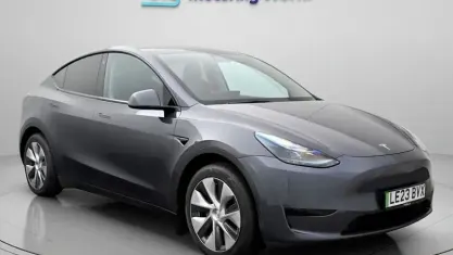 Used Tesla Model Y Standard Range 219 kW (299 HP) 2023 Grey SUV