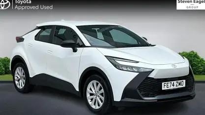 Used Toyota C-HR 140 HP (102 kW) 2026 SUV