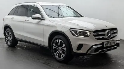 Used Mercedes GLC220 194 HP (142 kW) 2019 White Estate
