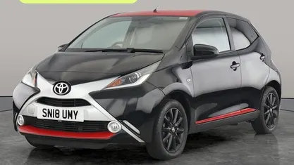 Used 2018 Toyota Aygo x-press Hatchback | £8,540 (Fair price)