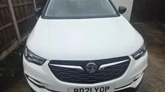 White Used 2021 Vauxhall Grandland X SRi SUV | £12,699 (Good price)