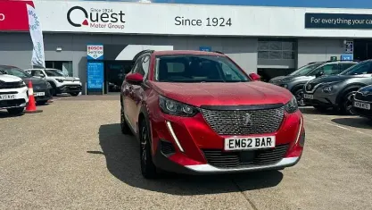 Used Peugeot 2008 Allure 101 HP (74 kW) 2021 SUV