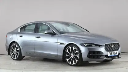 Begagnad Jaguar XE S 249 HK (183 kW) 2020 Sedan