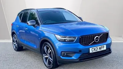 Blue Used 2021 Volvo XC40 R-Design SUV | £17,391 (Fair price)